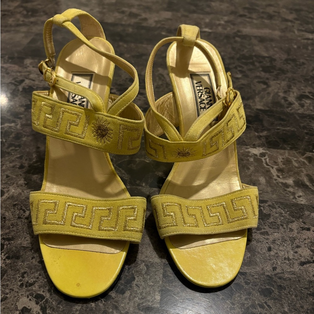 1990's Gianni Versace Gold Greca Sandal Heels Women's Shoes Vintage 36